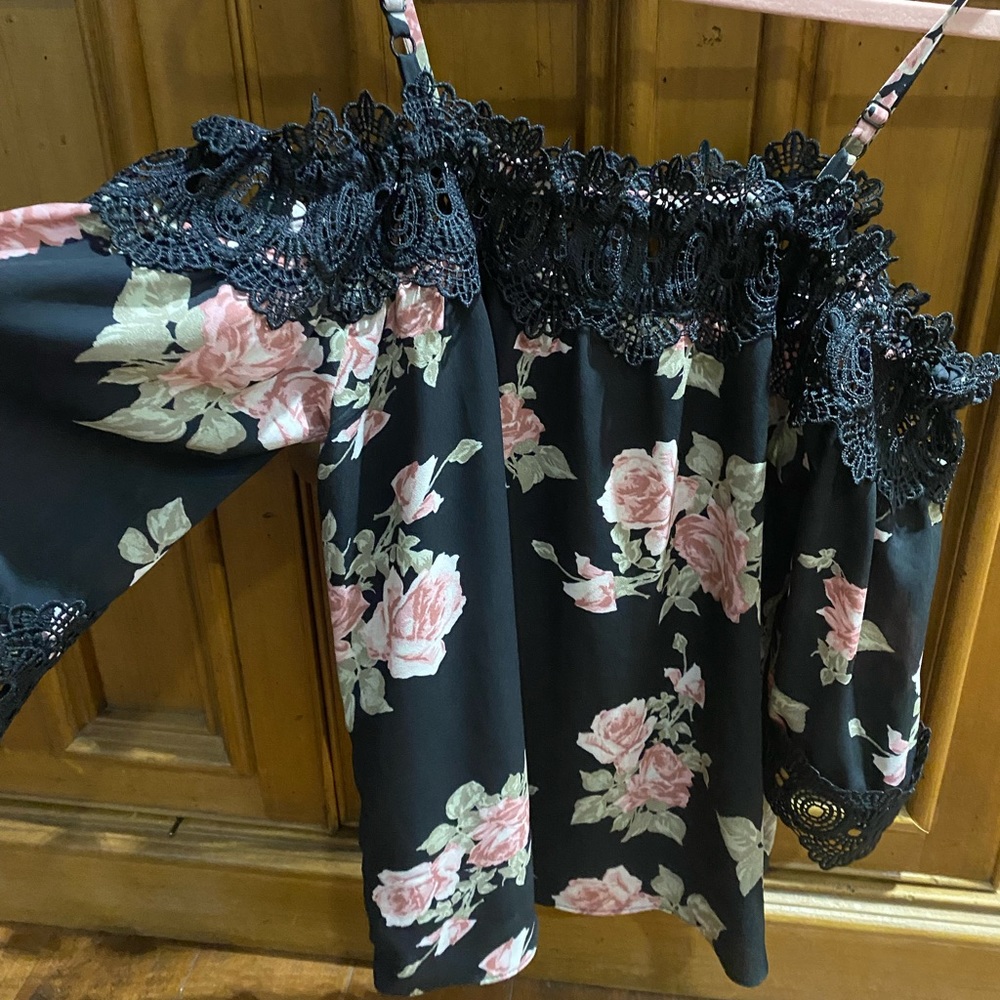 Cold shoulder lace trim Fortune + Ivy blouse.